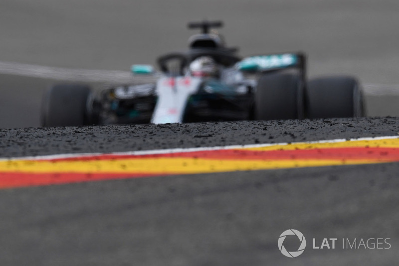 Lewis Hamilton, Mercedes AMG F1 W09 and marbles