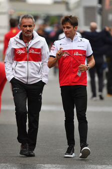 Beat Zehnder, Manager Sauber, e Charles Leclerc, Sauber