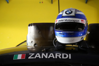 Helmet of Alex Zanardi, BMW M4 DTM
