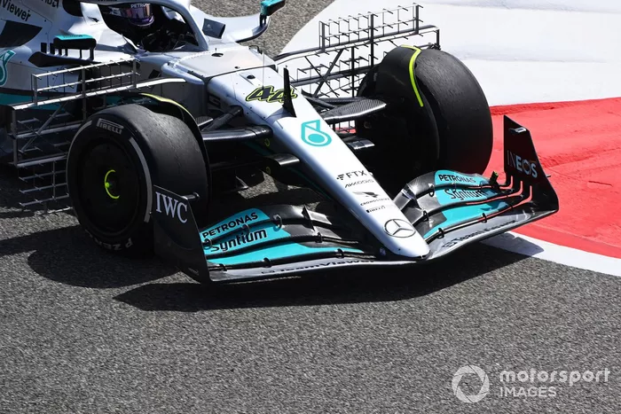 Lewis Hamilton, Mercedes W13