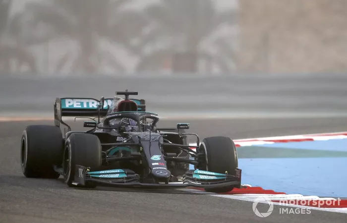 Lewis Hamilton, Mercedes W12 