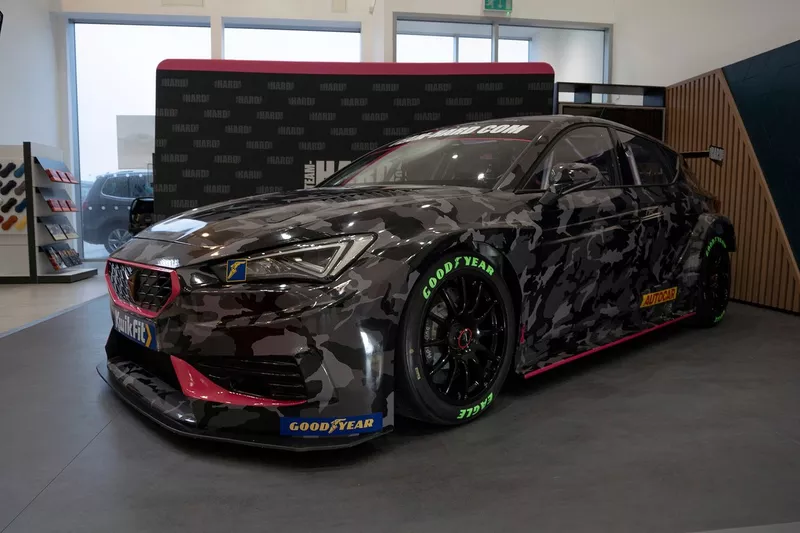 BTCC Cupra, Team Hard
