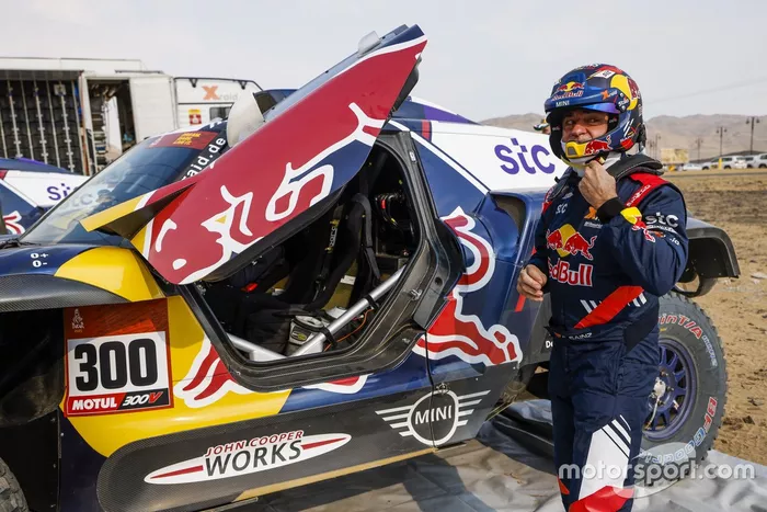 #300 X-Raid Mini JCW Team: Carlos Sainz