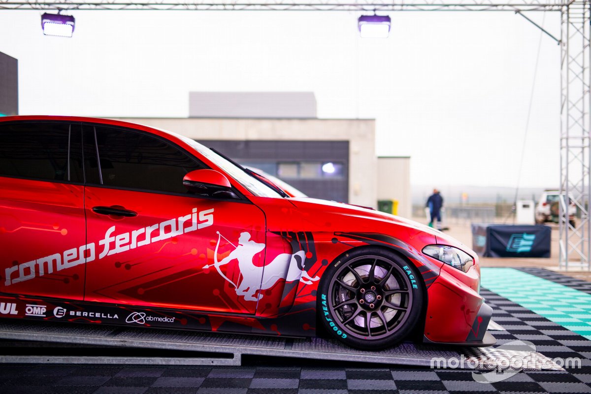 Alfa Romeo Giulia ETCR, Romeo Ferraris