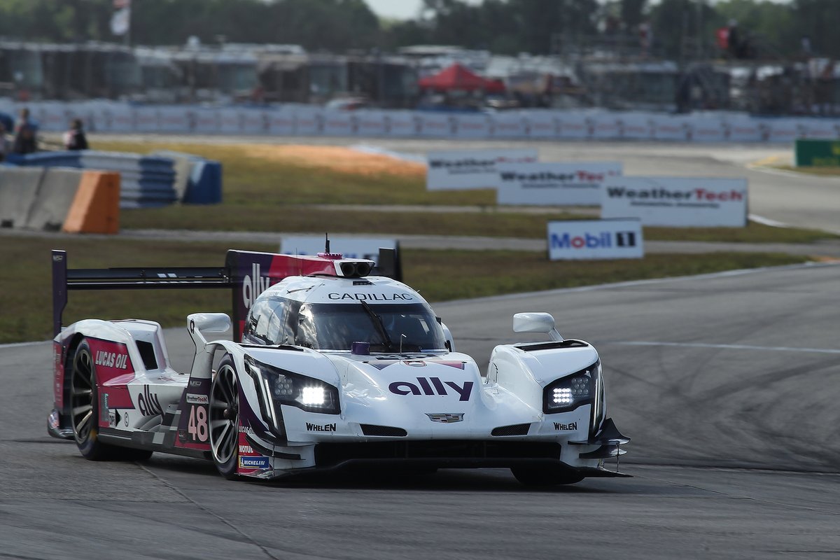 #48 Action Express Racing Cadillac DPi: Jimmie Johnson, Kamui Kobayashi, Simon Pagenaud