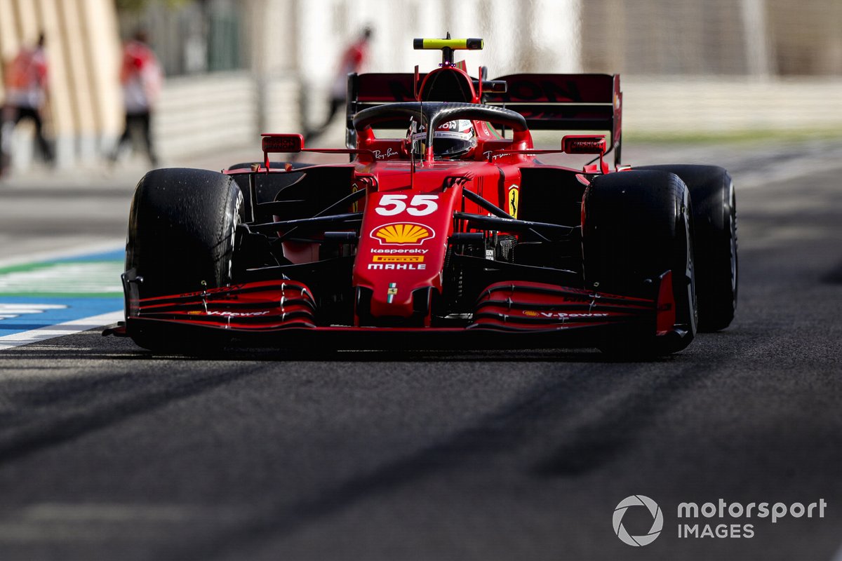 Carlos Sainz Jr., Ferrari SF21