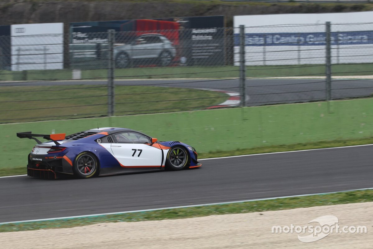 Honda NSX GT3, Nova Race