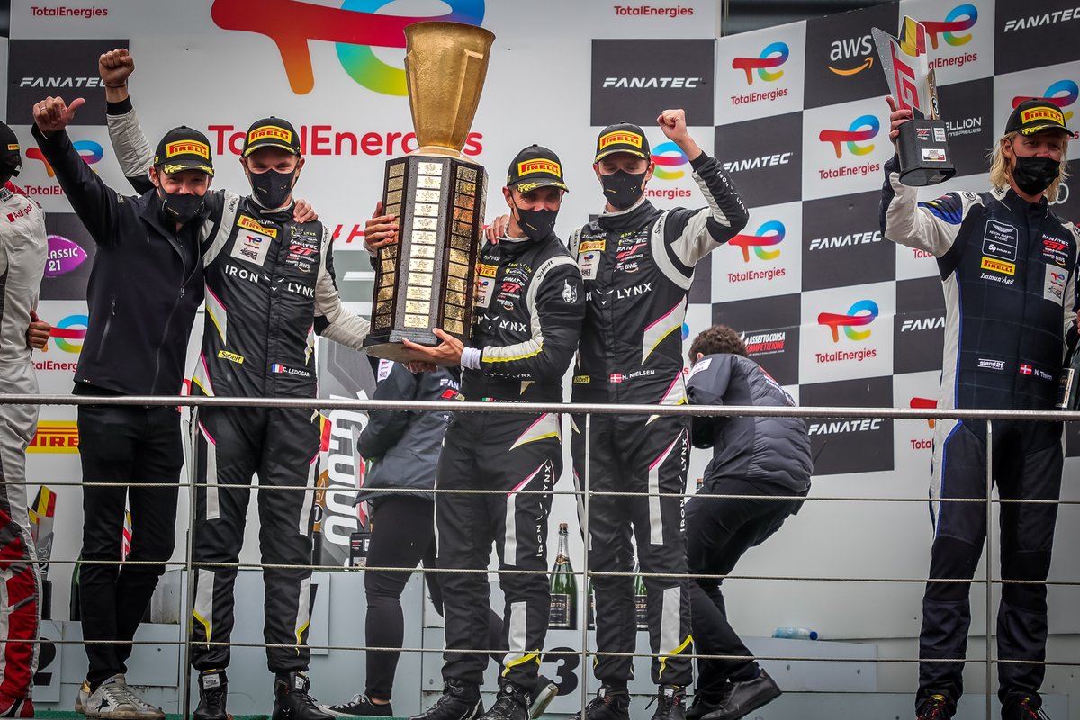 Podio: il vincitore della gara #51 Iron Lynx Ferrari 488 GT3: Alessandro Pier Guidi, Nicklas Nielsen, Côme Ledogar