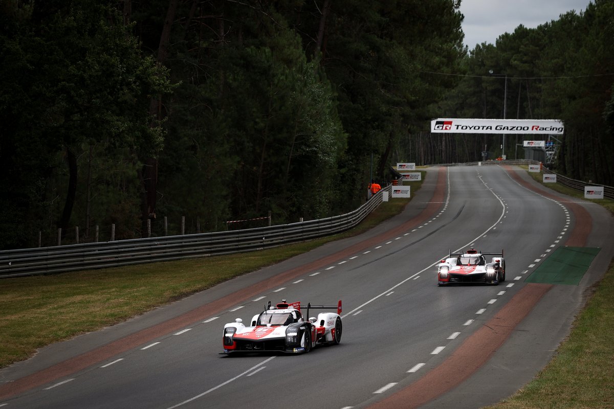 #8 Toyota Gazoo Racing Toyota GR010 - Hybrid Hypercar, Sébastien Buemi, Kazuki Nakajima, Brendon Hartley, #7 Toyota Gazoo Racing Toyota GR010 - Hybrid Hypercar, Mike Conway, Kamui Kobayashi, Jose Maria Lopez