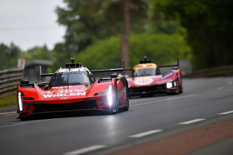 #311 Cadillac Whelen Cadillac V-Series.R: Jack Aitken, Felipe Drugovich, Frederik Vesti