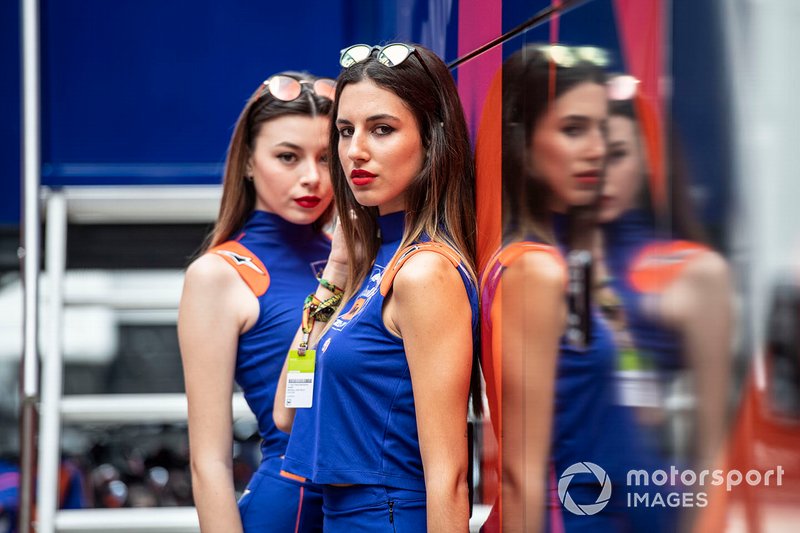 Chicas de la parrilla