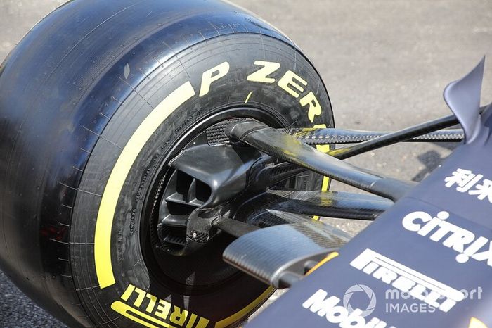 Detalle de la rueda delantera del Red Bull Racing RB15