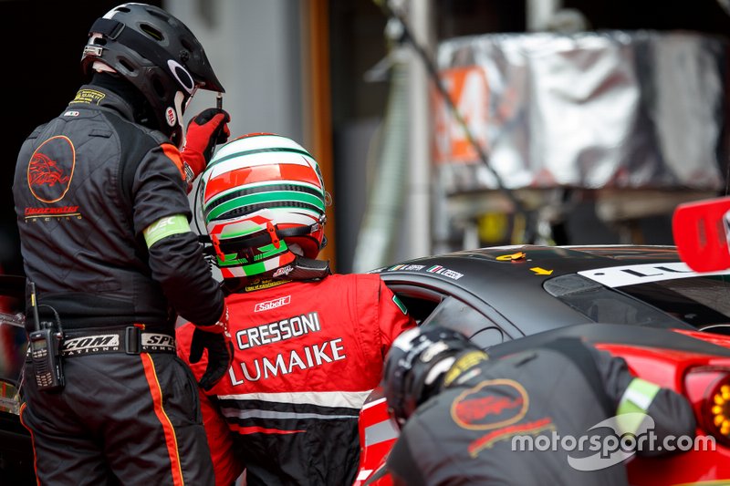 #61 Clearwater Racing Ferrari 488 GTE: Luis Perez Companc, Matteo Cressoni , Matthew Griffin