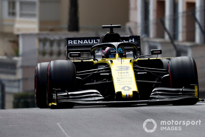 Daniel Ricciardo, Renault R.S.19