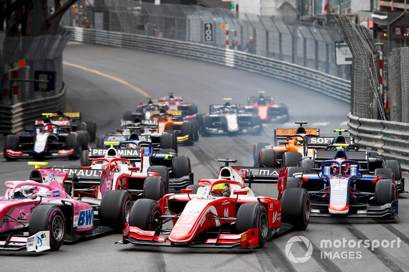 Mick Schumacher, Prema Racing all'inizio della gara