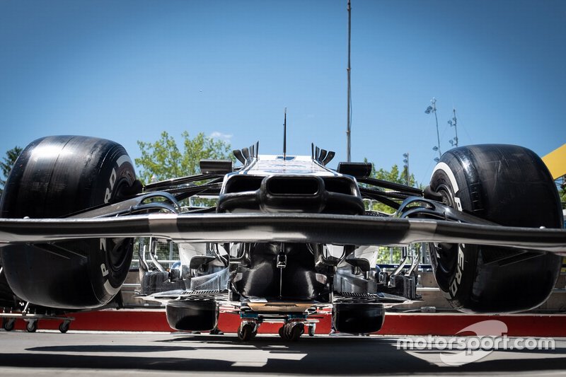 Alfa Romeo Racing C38 front detail