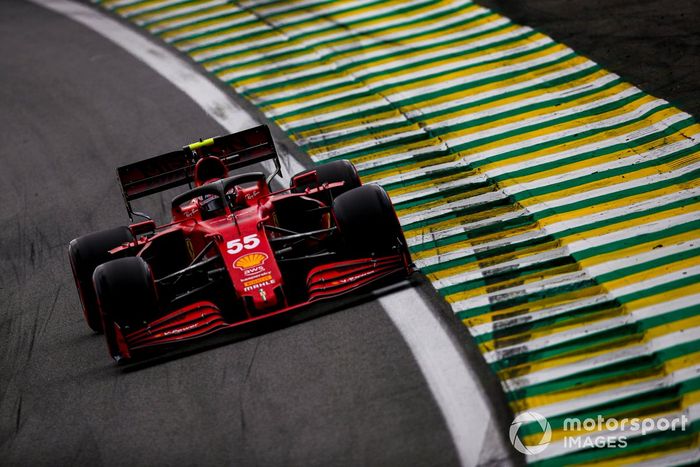 Carlos Sainz Jr, Ferrari SF21