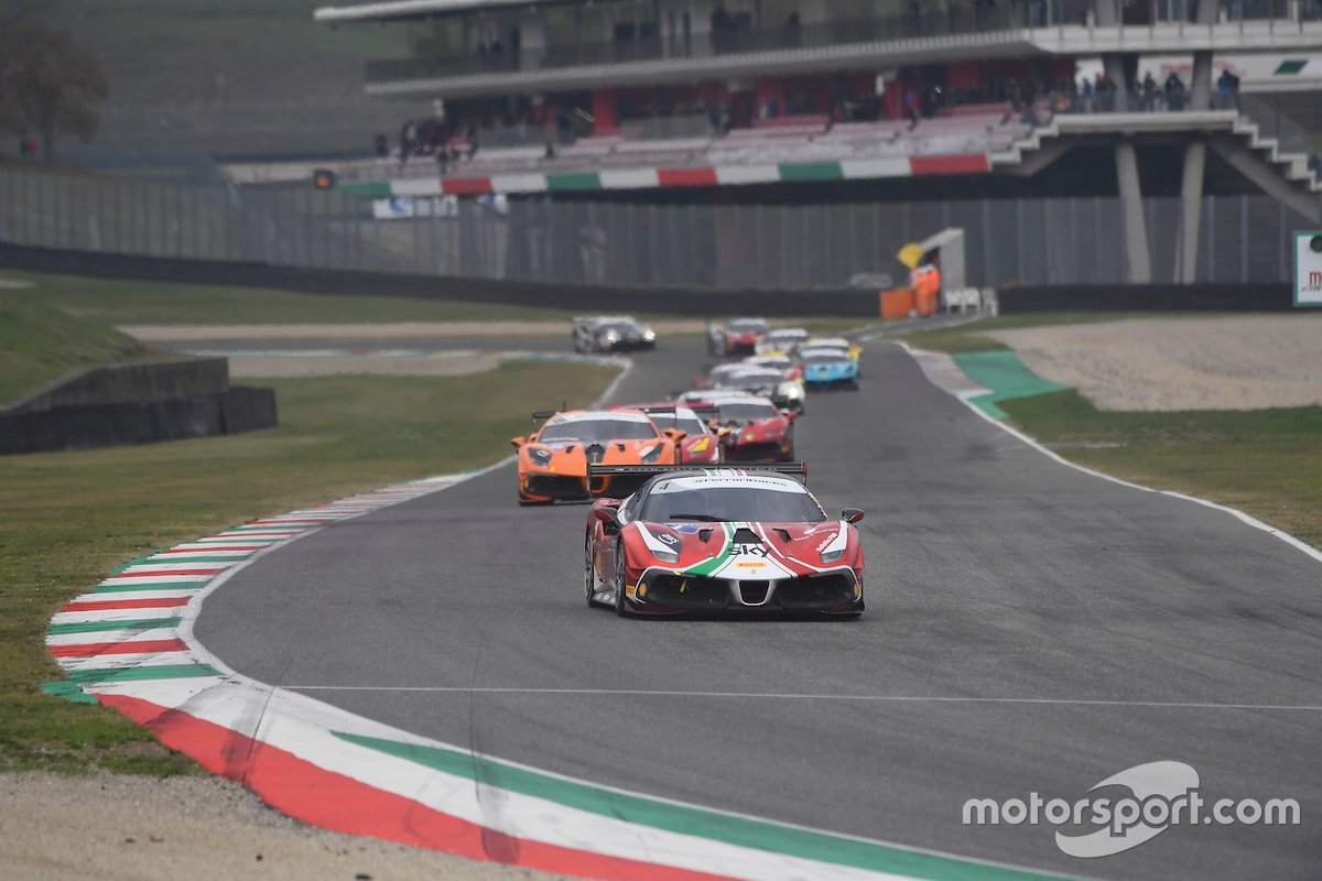 La partenza della Finale Mondiale del Trofeo Pirelli