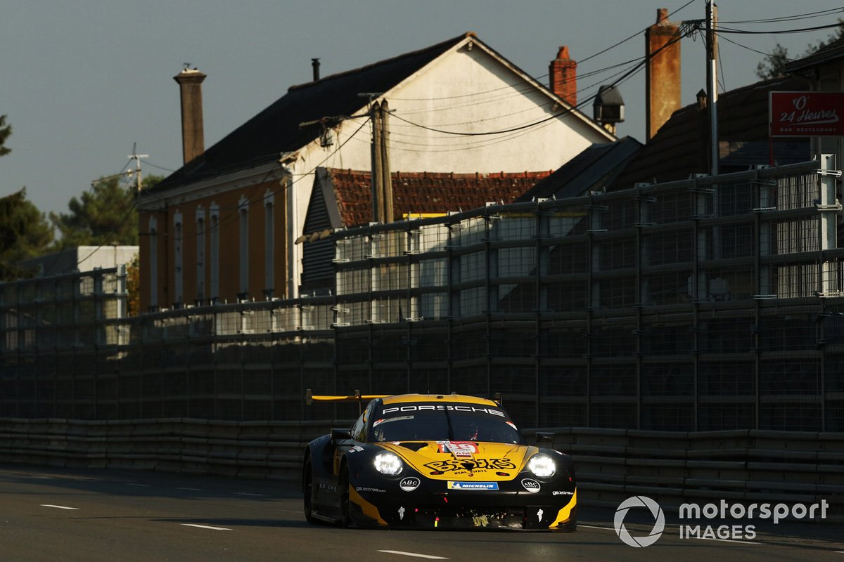 #89 Team Project 1 Porsche 911 RSR: "Steve Brooks", Benoît Frétin, Bruno Frétin