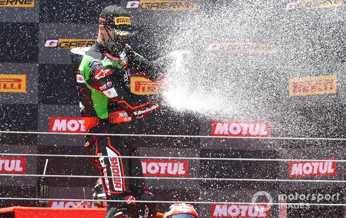 Podio: tercer lugar Jonathan Rea, Kawasaki Racing Team WorldSBK, WorldSBK