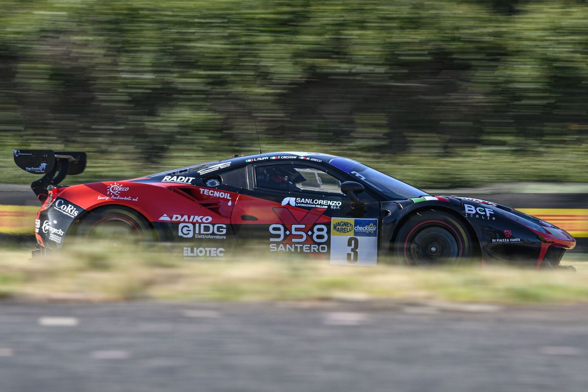 #3 Easy Race, Ferrari 488 GT3 Evo: Fabrizio Crestani, Luca Filippi, Matteo Greco