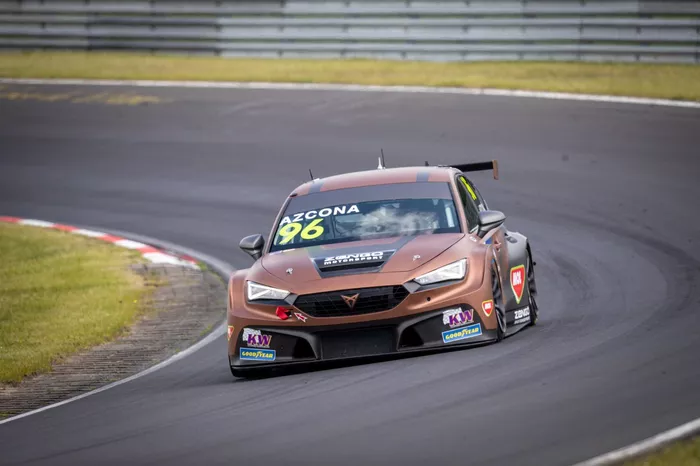 Mikel Azcona, Zengo Motorsport CUPRA Leon Competición