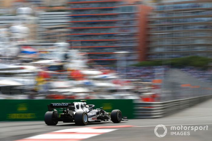 Lewis Hamilton, Mercedes W12