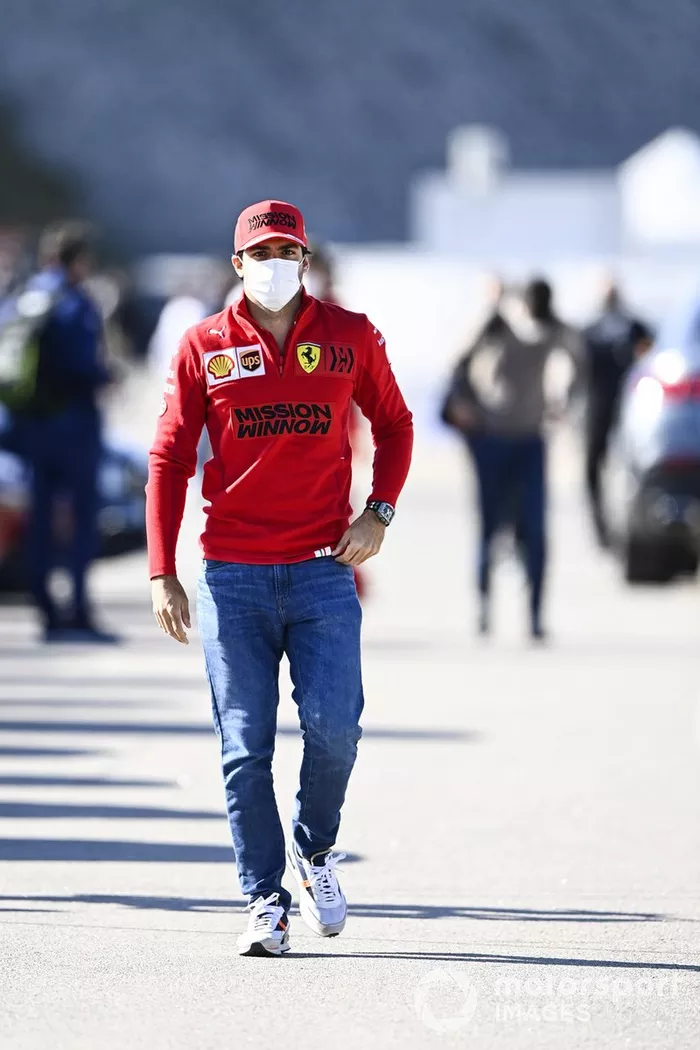 Carlos Sainz Jr., Ferrari