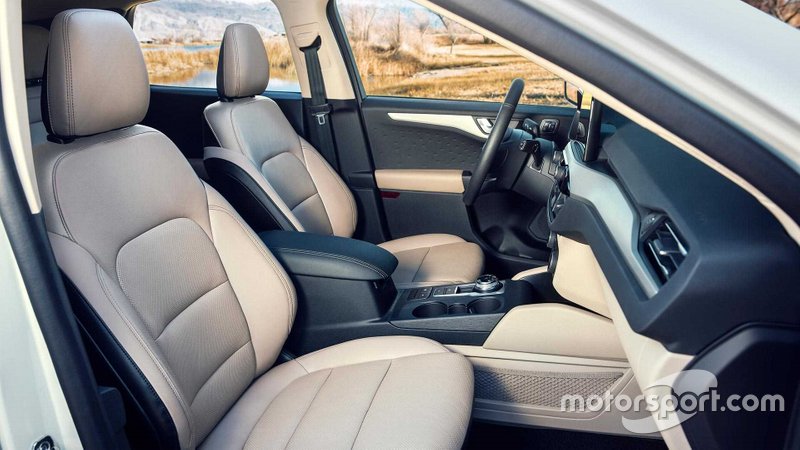 Ford Kuga (Escape) 2020 року