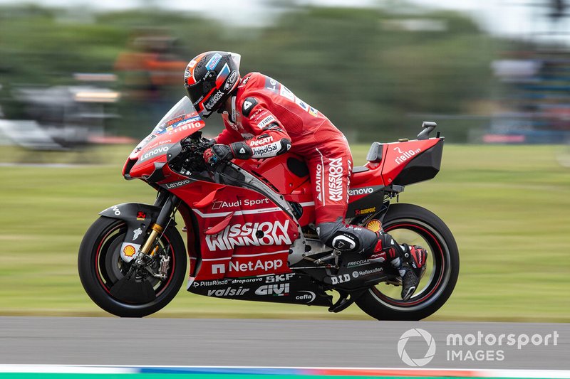 Danilo Petrucci, Ducati Team practica una arrancada
