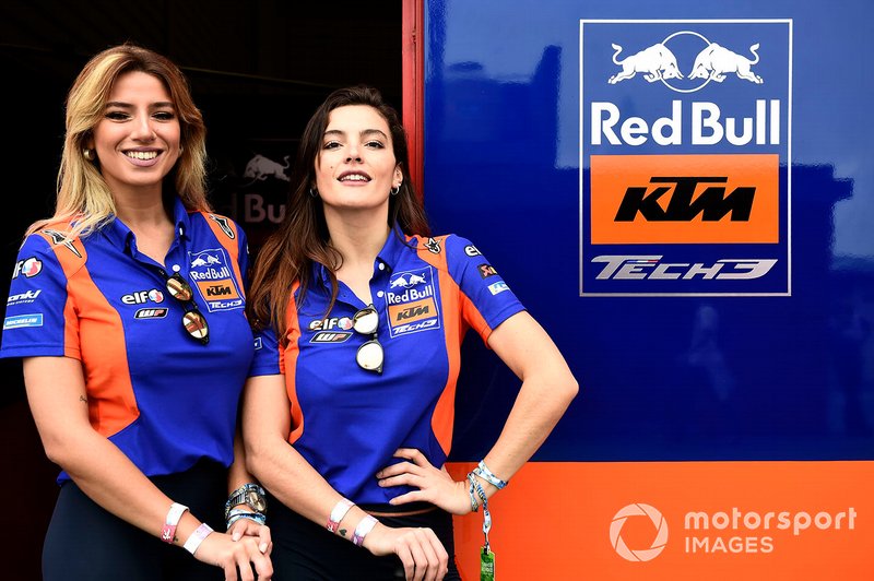 Grid girl