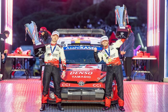Oliver Solberg, Elliott Edmondson, Toyota Gazoo Racing WRT Toyota GR Yaris Rally1