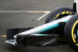 Mercedes AMG F1 W08, l'ala anteriore