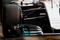 Mercedes AMG F1 W08 front suspension detail