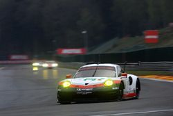 #91 Porsche Team Porsche 911 RSR: Richard Lietz, Frédéric Makowiecki