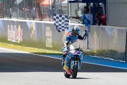 Le vainqueur Alex Marquez, Marc VDS