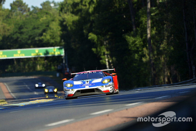 #68 Ford Chip Ganassi Racing Ford GT: Joey Hand, Dirk Müller, Tony Kanaan