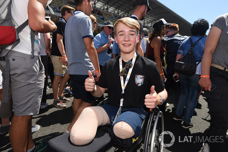 Billy Monger não só esteve presente no grid antes da largada como confirmou participação em um projeto para disputar a prova em 2020.