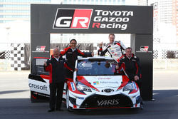 Yaris WRC, ヤリ-マティ・ラトバラ, トミ・マキネン, 豊田章男社長, TOYOTA GAZOO Ricing