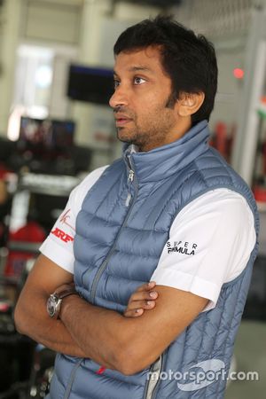 Narain Karthikeyan