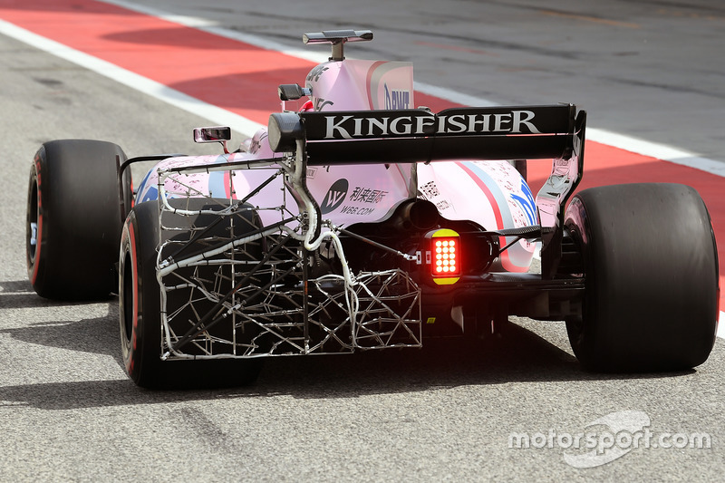 Esteban Ocon, Sahara Force India F1 VJM10 with aero sensor