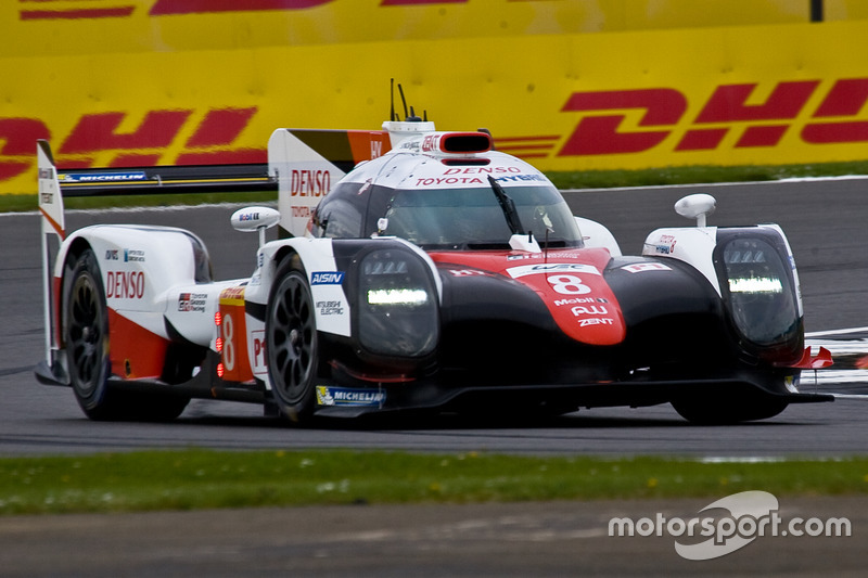 #8 Toyota Gazoo Racing Toyota TS050 Hybrid: Anthony Davidson, Sébastien Buemi, Kazuki Nakajima
