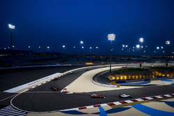 Felipe Massa, Williams FW40, Kimi Raikkonen, Ferrari SF70H, Nico Hulkenberg, Renault Sport F1 Team RS17