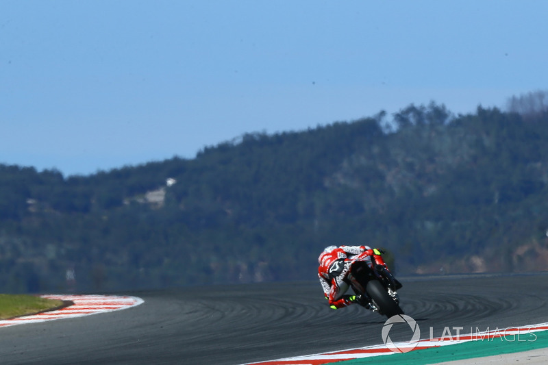 Lorenzo Savadori, Milwaukee Aprilia
