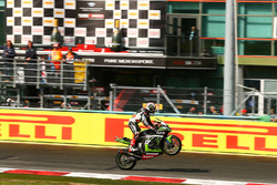 Jonathan Rea, Kawasaki Racing takes the win