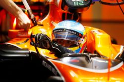 Fernando Alonso, McLaren, in cockpit