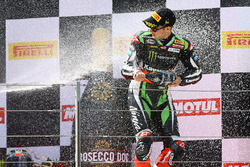 Podium: race winner Jonathan Rea, Kawasaki Racing