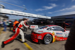 #30 Frikadelli Racing Team, Porsche 911 GT3 R: Klaus Abbelen, Andreas Ziegler, Norbert Siedler