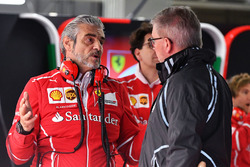 Maurizio Arrivabene, Team Principal Ferrari e Ross Brawn, Managing Director delf Motorsport Formula