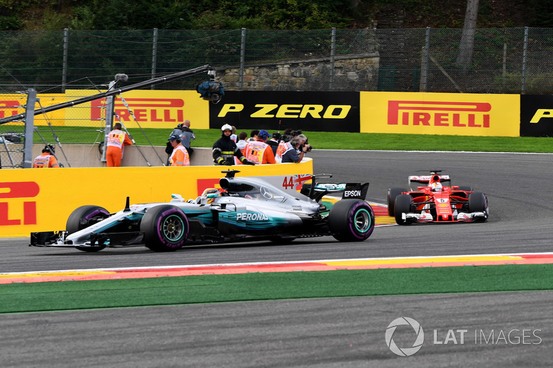 Lewis Hamilton, Mercedes-Benz F1 W08